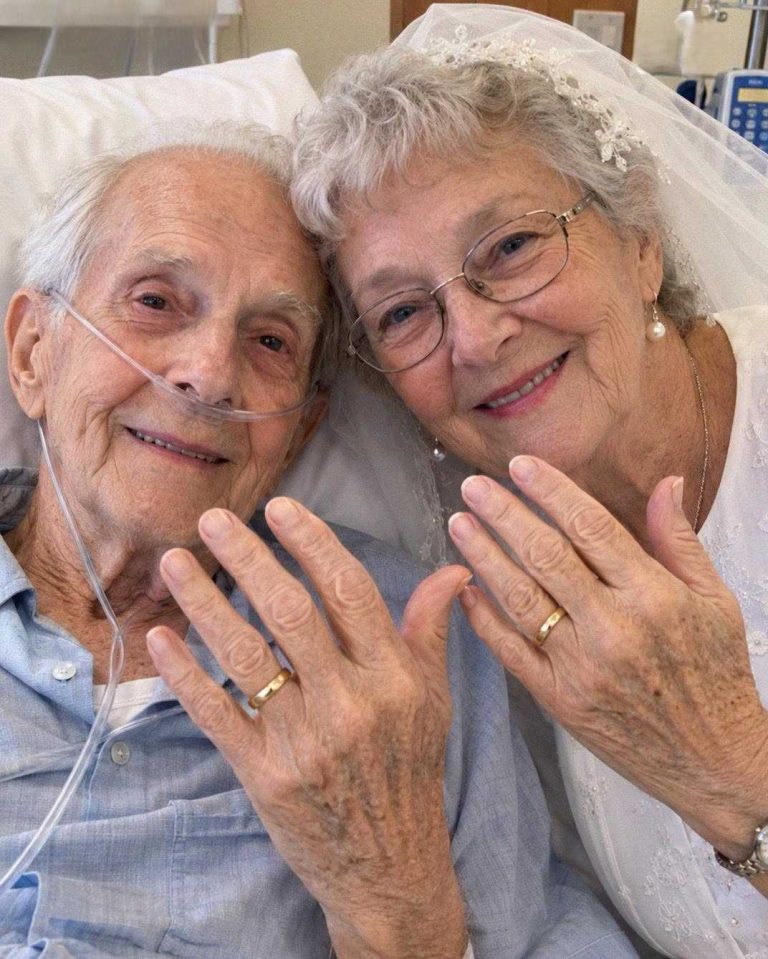 HAPPILYMARRIED